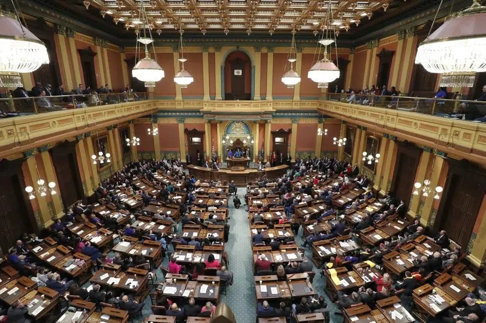 On zoning and housing, states continue to take charge