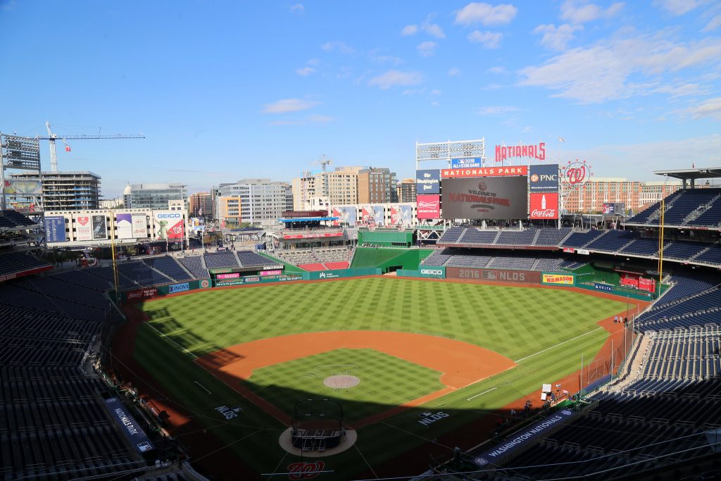 How Chicago's Ballparks Reflect the American City (For Better or Worse)