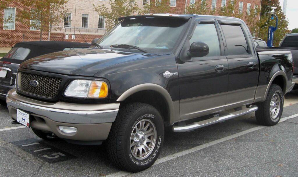 Circa 2000 Ford F-150 King Ranch SuperCrew pickup truck.